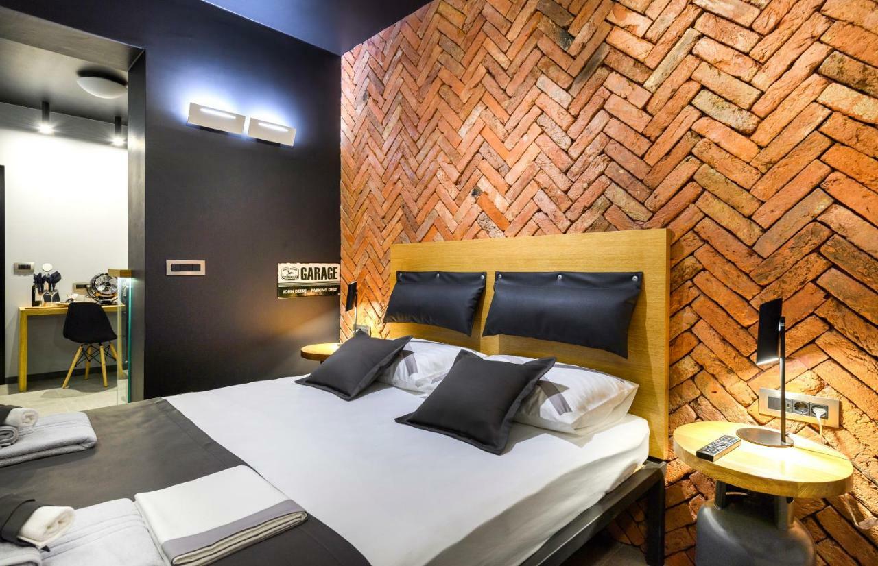 Split Industrial Design Rooms Esterno foto