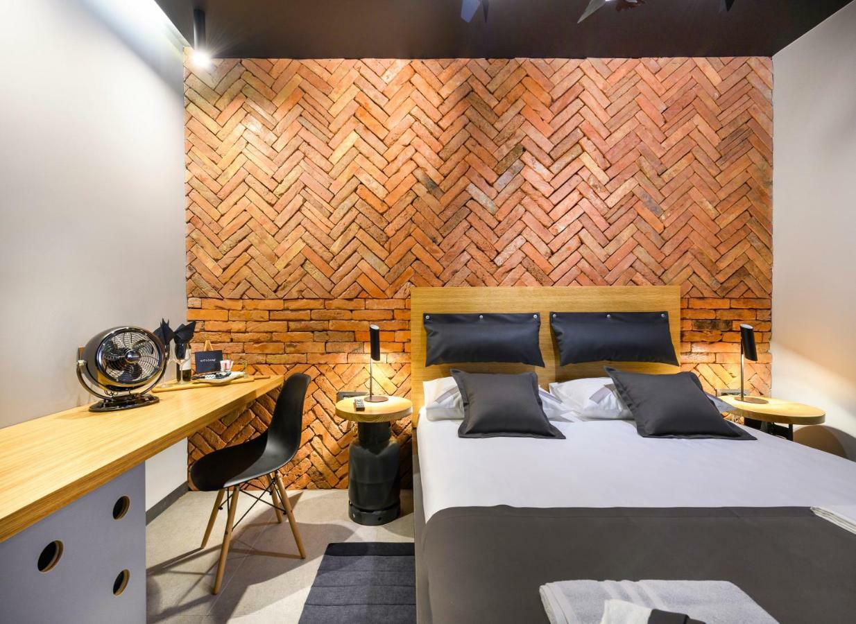 Split Industrial Design Rooms Esterno foto